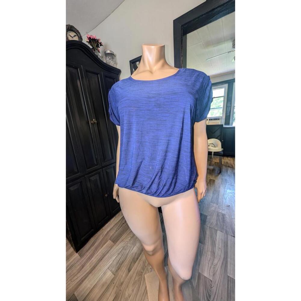 Suzie in the City Royal Blue Button Sleeve Top – Size 3X